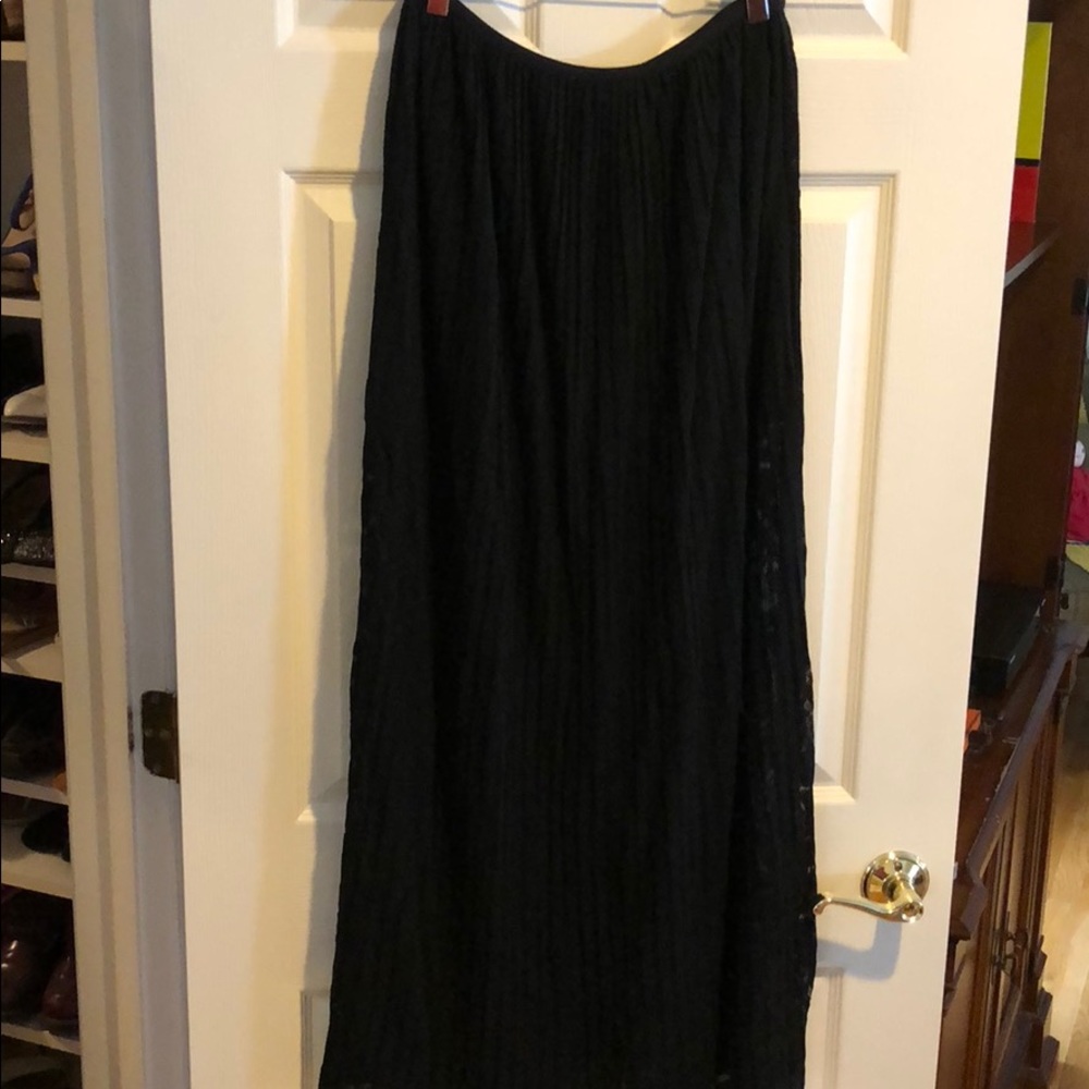 Theory skirt.